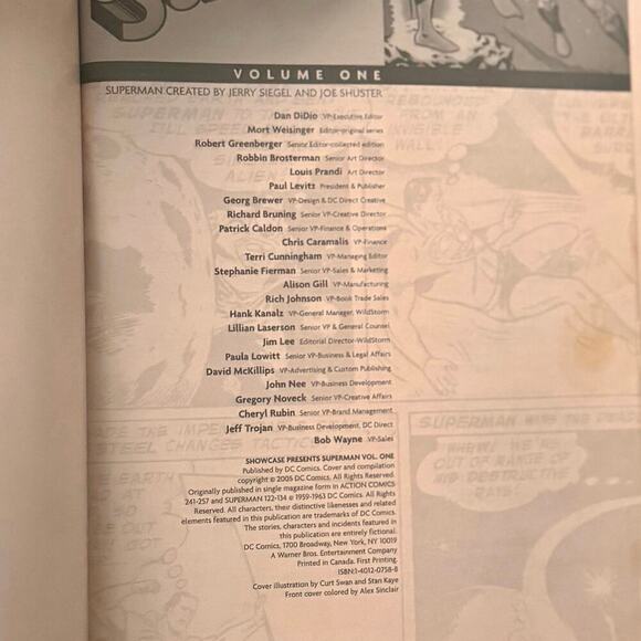 Set of 2 DC Comics Showcase Superman Vol 1 & Vol 4 | 500+ Pages Each - Picture 3 of 4